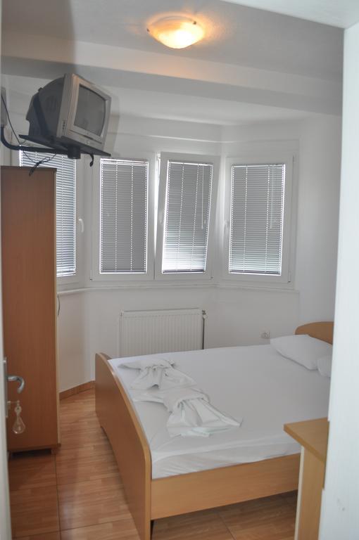 Guest House Miranda Οχρίδα Δωμάτιο φωτογραφία