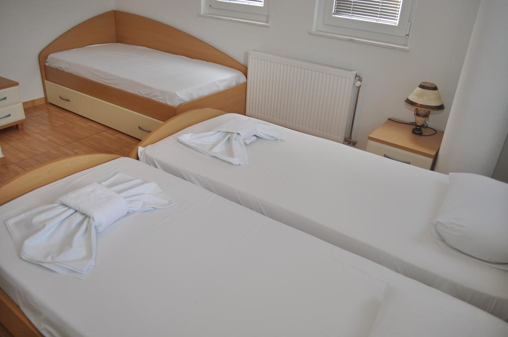 Guest House Miranda Οχρίδα Δωμάτιο φωτογραφία