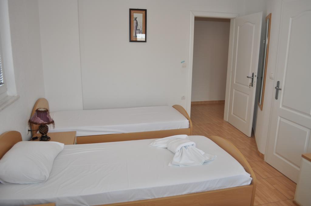 Guest House Miranda Οχρίδα Εξωτερικό φωτογραφία