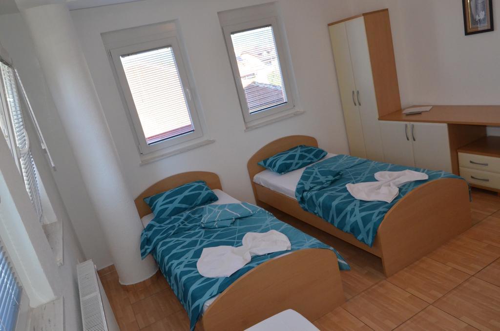 Guest House Miranda Οχρίδα Δωμάτιο φωτογραφία